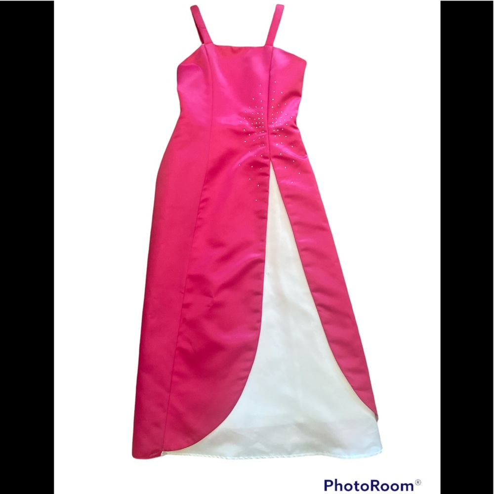 Davids Bridal Girls Dress Size 7/8 Hot Pink Flower Girl